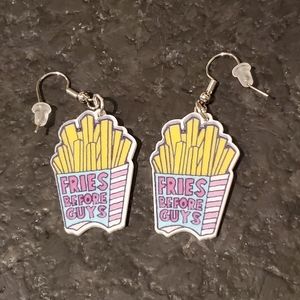 FRYES BEFORE guys - Novelty Dangle Earring